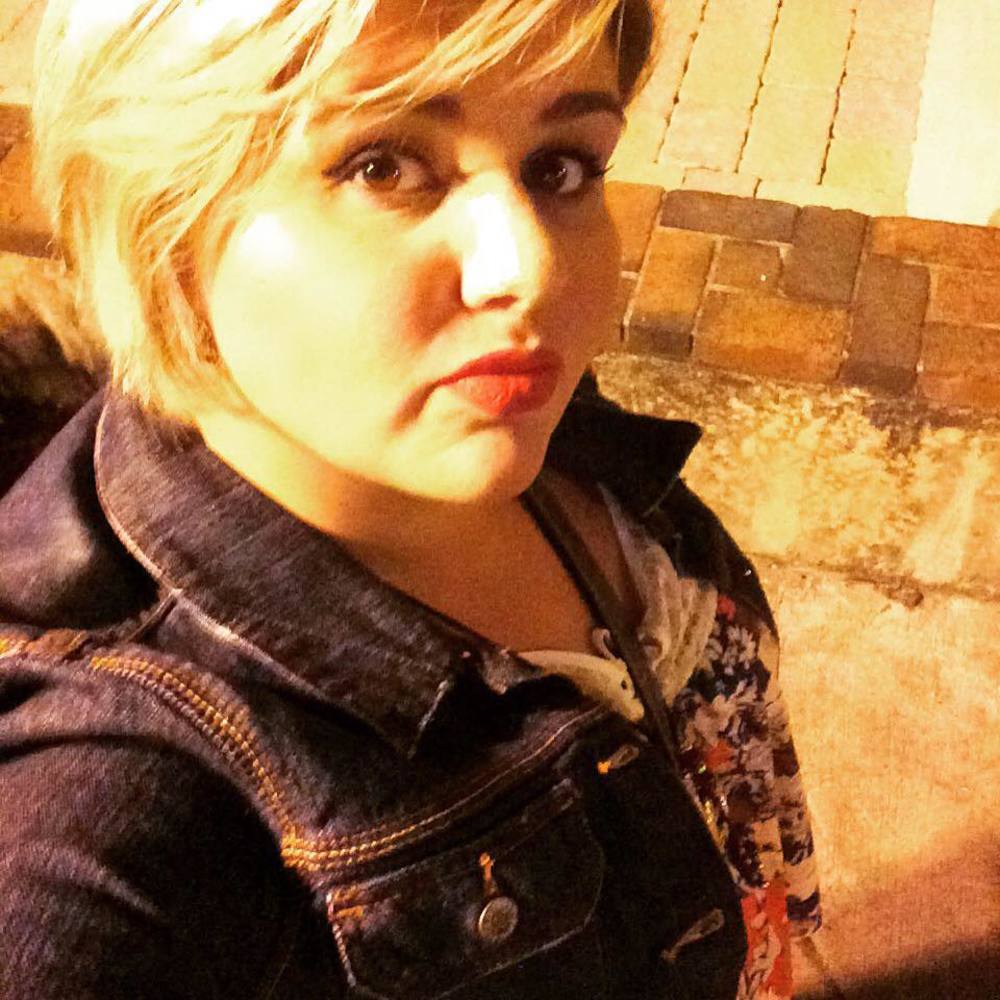 Meet your Posher, Ana